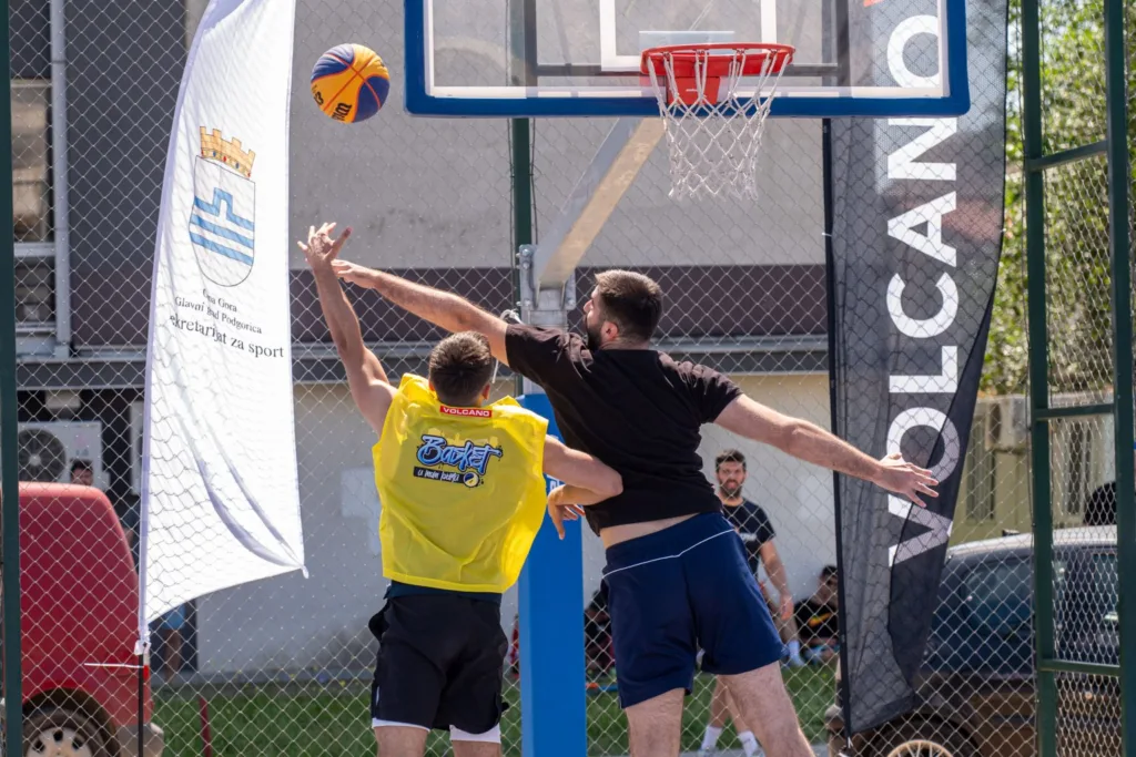 Blok 5 pobjednik premijernog turnira 4. ”Basketa u mom kvartu 14 Blok 5 pobjednik premijernog turnira 4. ”Basketa u mom kvartu
