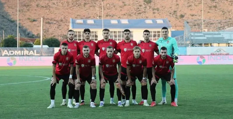 Radulovićev Rapid lako osvojio "Besa arenu", Dečiću potrebno čudo u Beču 6 Radulovićev Rapid lako osvojio „Besa arenu“, Dečiću potrebno čudo u Beču