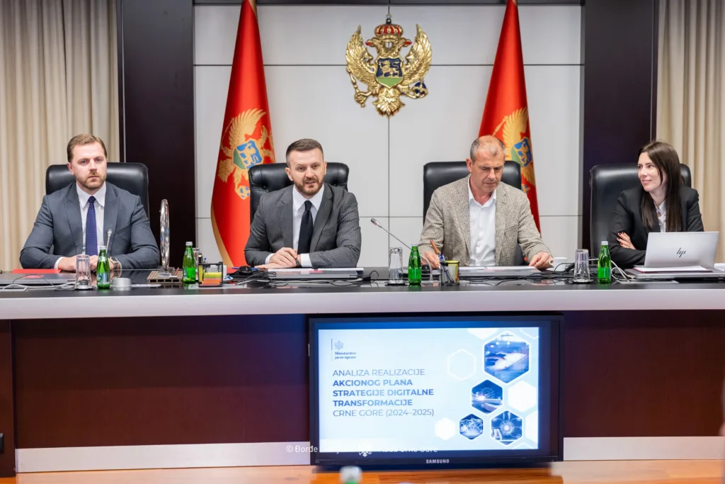 Digitalna transformacija prioritet reforme javne uprave 9 Digitalna transformacija prioritet reforme javne uprave