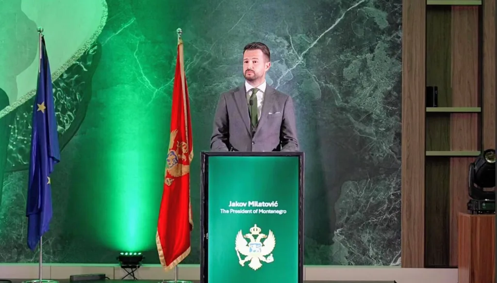 Milatović: Crnu Goru i Irsku ujedinjuju prijateljstvo, međusobno poštovanje i snažna vjera u evropsku budućnost 6 Milatović: Crnu Goru i Irsku ujedinjuju prijateljstvo, međusobno poštovanje i snažna vjera u evropsku budućnost