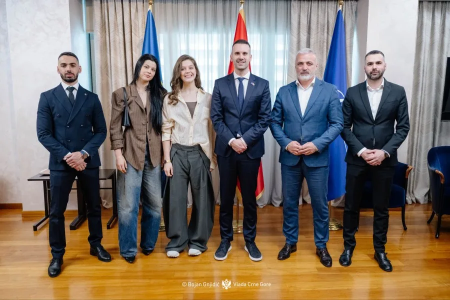 Spajić ugostio sestre Berišaj: Država će snažno podržati tekvondo