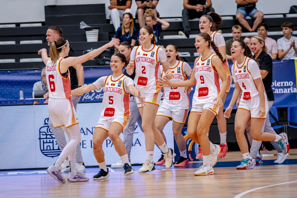 Juniorke sa drugog mjesta u grupi do osmine finala Eurobasketa