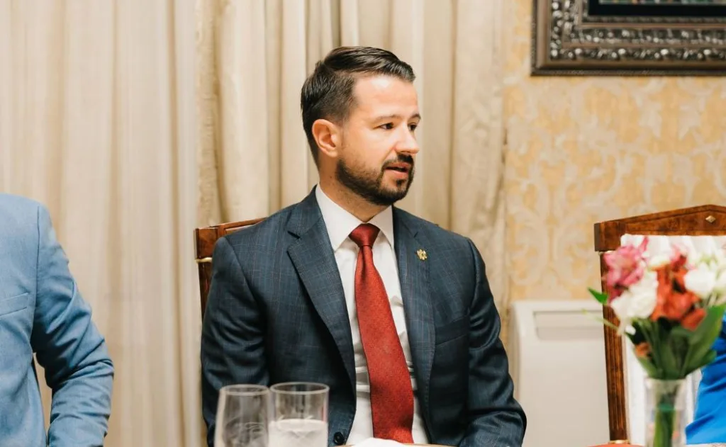 Milatović predlaže Odboru uvođenje otvorenih lista 12 Milatović predlaže Odboru uvođenje otvorenih lista