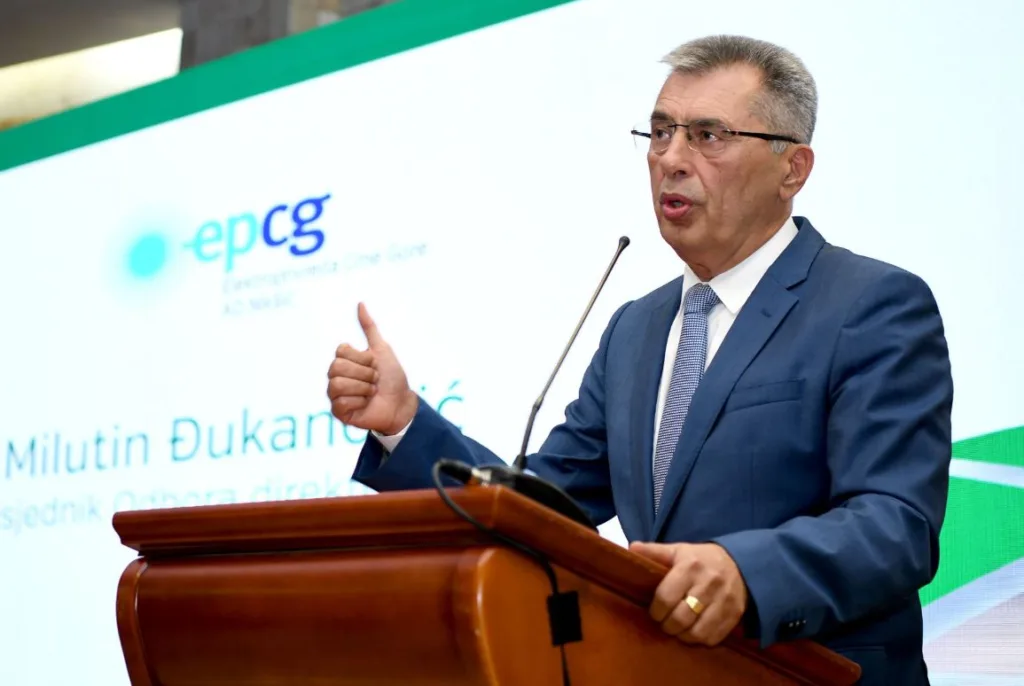 Đukanović: Blokada TE Pljevlja nanijela bi nepopravljivu štetu, predložiću 100 odsto umanjenje cijene struje za stanare Skerlićeve 11 Milutin DJukanovic foto epcg