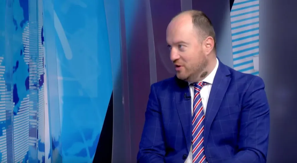 Stanić: Ko je potpisao ugovor o Željezari sa kompanijom “8B Capital”? 14 Stanić: Ko je potpisao ugovor o Željezari sa kompanijom “8B Capital”?