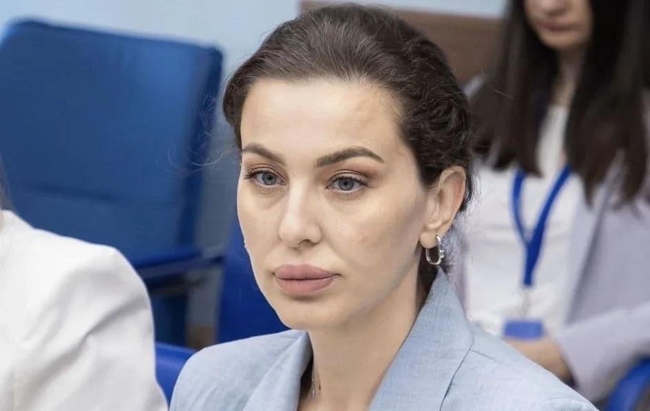 Nadja Lakovic PES foto PES