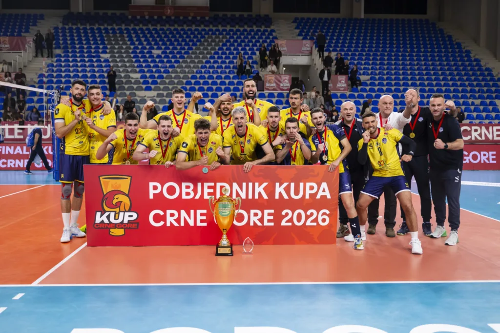 Odbojkaši Budve velikim preokretom odbranili pehar Kupa