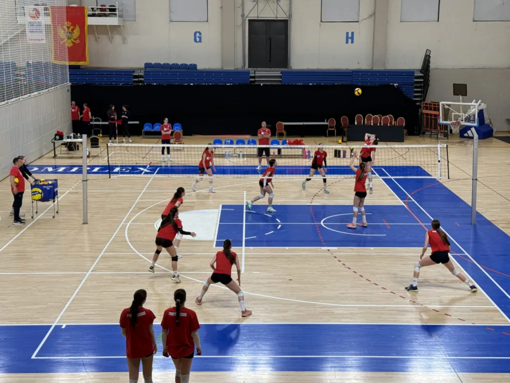 Ženska U18 reprezentacija počela pripreme za turnir u Mariboru