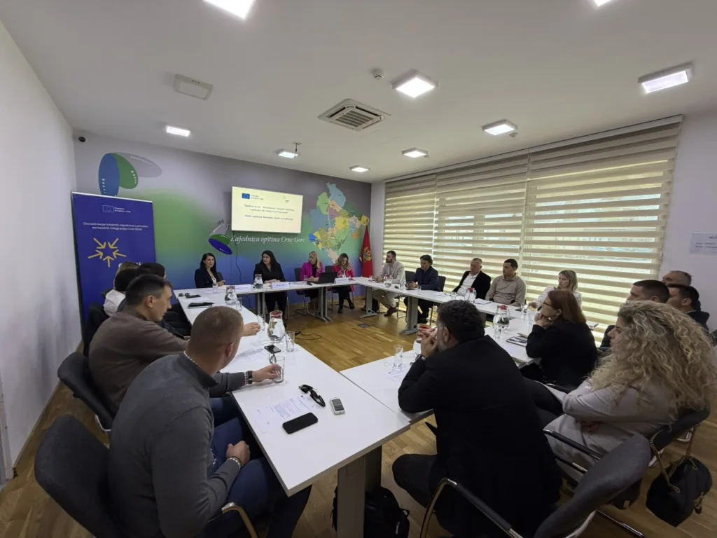 Jačanje saradnje države i opština ključno za razvoj saobraćaja i korišćenje EU fondova 6 Jačanje saradnje države i opština ključno za razvoj saobraćaja i korišćenje EU fondova