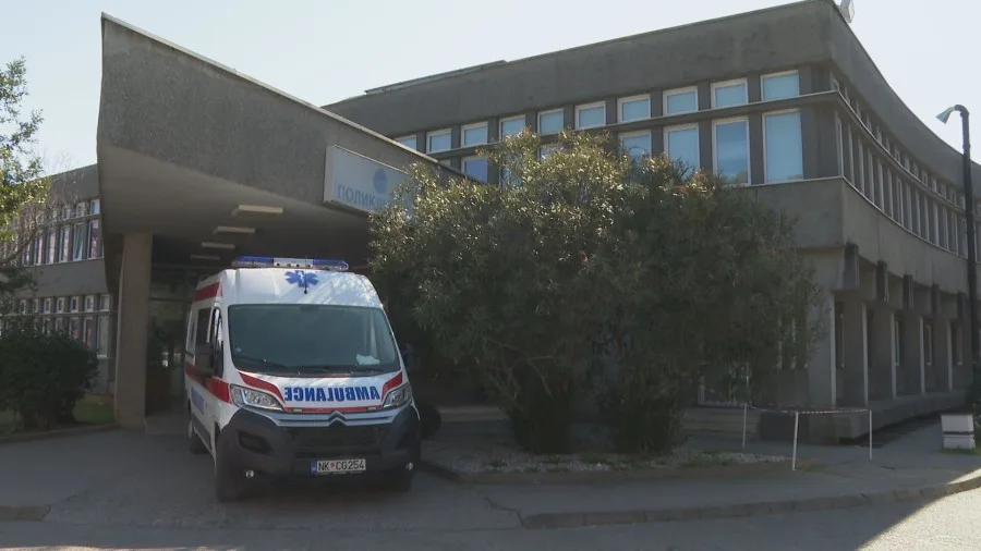 Jovanović transportovan u Klinički centar Crne Gore 14 Jovanović transportovan u Klinički centar Crne Gore