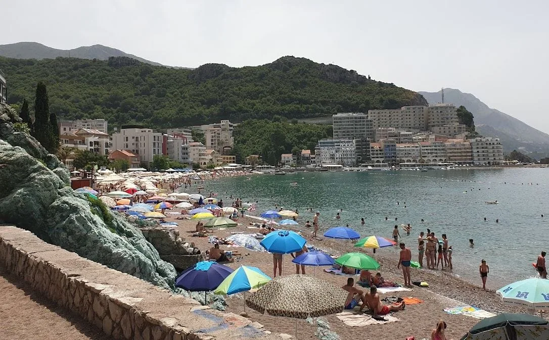 Plaza Rezevici foto Gradski me