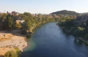 Podgorica Sastavci suncano foto gradski me