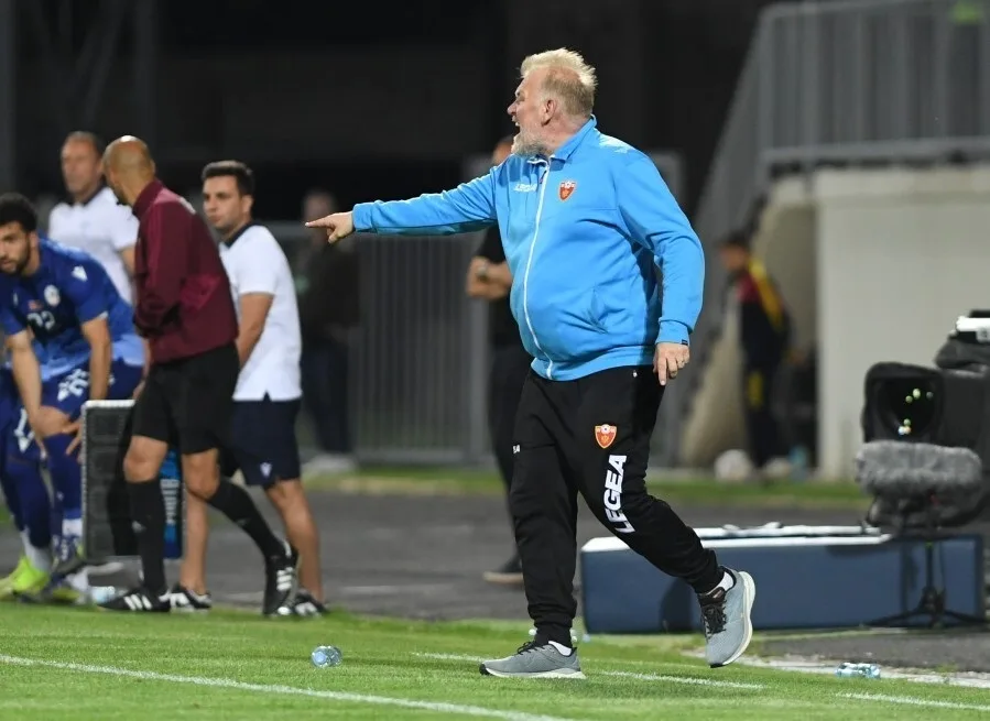 Prosinecki foto FSCG