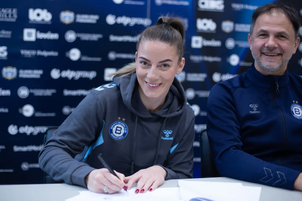 Jelena Radivojević produžila ugovor 12 Jelena Radivojević produžila ugovor