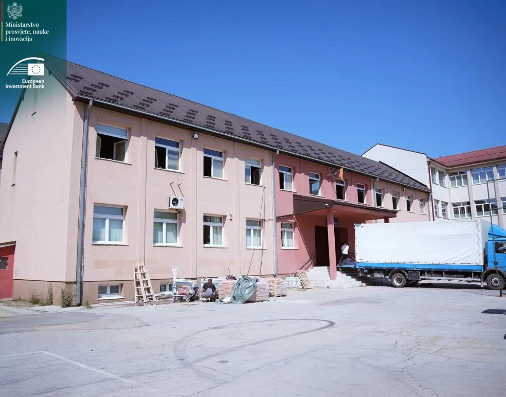 Počeli radovi na rekonstrukciji Srednje elektro-ekonomske škole u Bijelom Polju