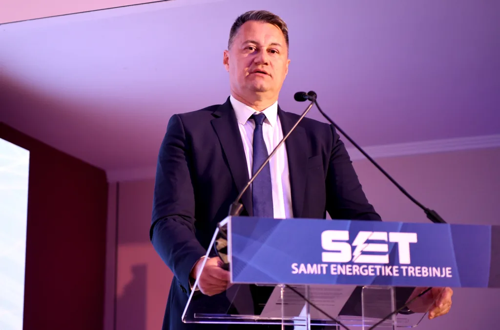Laković: Brzinu tranzicije RUP-a diktiraće relevantna finansijska podrška 3 Laković: Brzinu tranzicije RUP-a diktiraće relevantna finansijska podrška