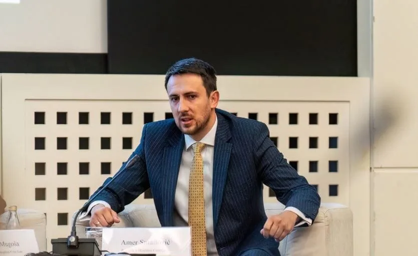 Smailović: Zirojević relativizuje genocid u Srebrenici zarad jeftinih političkih poena 6 Smailović: Zirojević relativizuje genocid u Srebrenici zarad jeftinih političkih poena