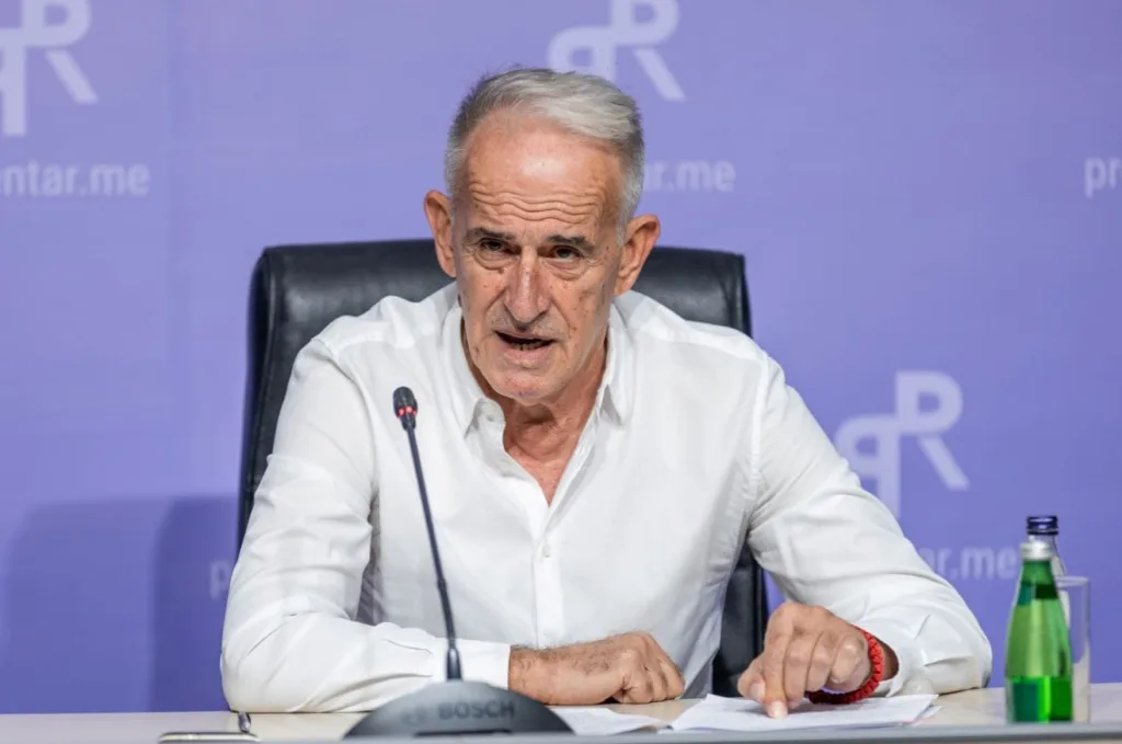 Piperović: Svojim prisustvom sam pokvario plan da se predloži kandidat za predsjednika KSCG 5 Piperović: Svojim prisustvom sam pokvario plan da se predloži kandidat za predsjednika KSCG