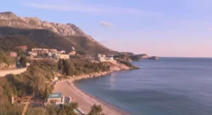 c882e640 9991 42c4 916f 0eed8246c07b