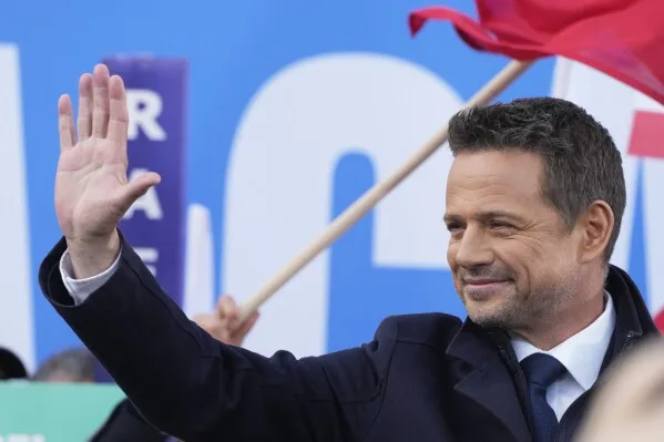 Tržaškovski proglasio pobjedu na predsjedničkim izborima u Poljskoj 7 Tržaškovski proglasio pobjedu na predsjedničkim izborima u Poljskoj