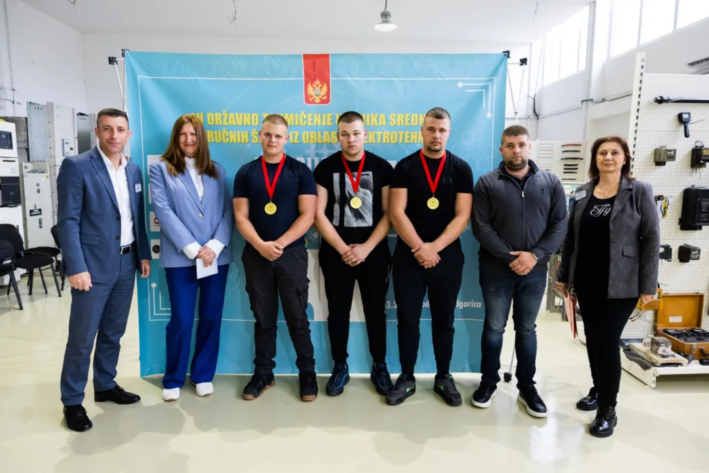 SEEŠ iz Bijelog Polja najbolja na takmičenju iz oblasti elektrotehnike