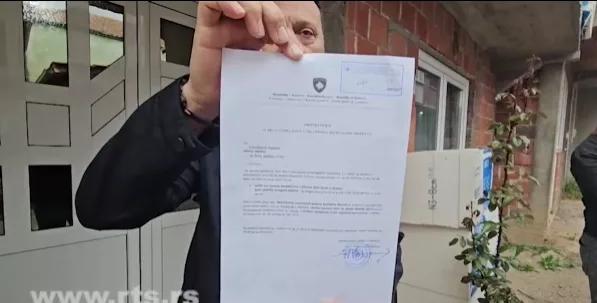 Lokalne vlasti Leposavića naložile srpskim porodicama da se isele iz svojih kuća