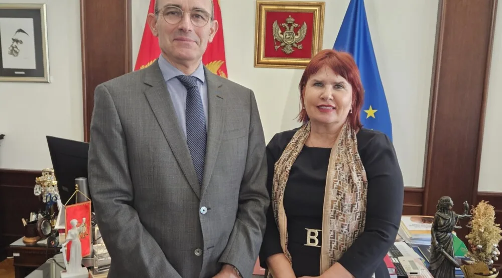Pavličić i Lakombo o intenziviranju saradnje Crne Gore i Francuske u borbi protiv organizovanog kriminala