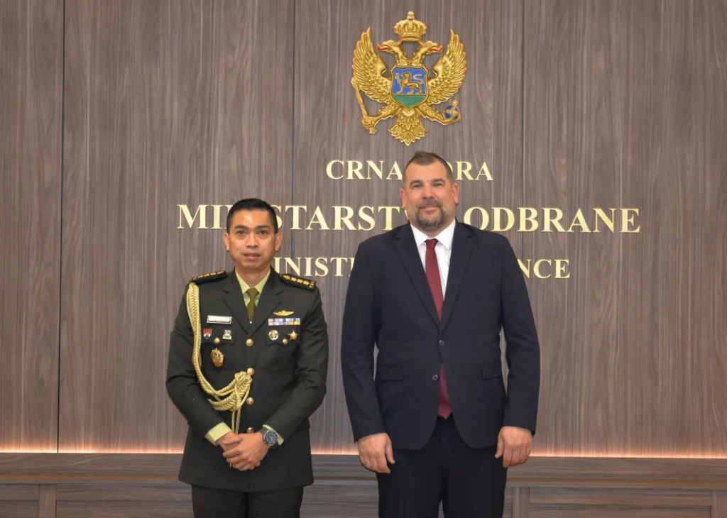 Krapović sastao se sa Alamsjahom: Unaprijediti odnose Crne Gore i Indonezije