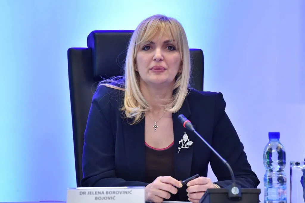 Borovinić Bojović: Evropske integracije nijesu samo politički već i razvojni proces koji treba da donese konkretne koristi građanima 8 Borovinić Bojović: Evropske integracije nijesu samo politički već i razvojni proces koji treba da donese konkretne koristi građanima