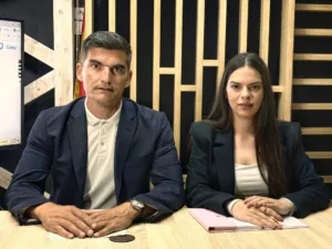 72a2bca7 2592 4492 af70 8bad27f6a0ca