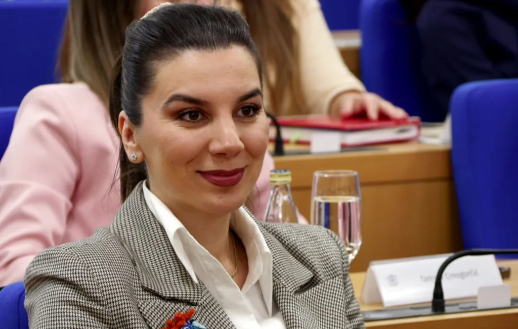 Andjela Micovic PES foto rtv pg