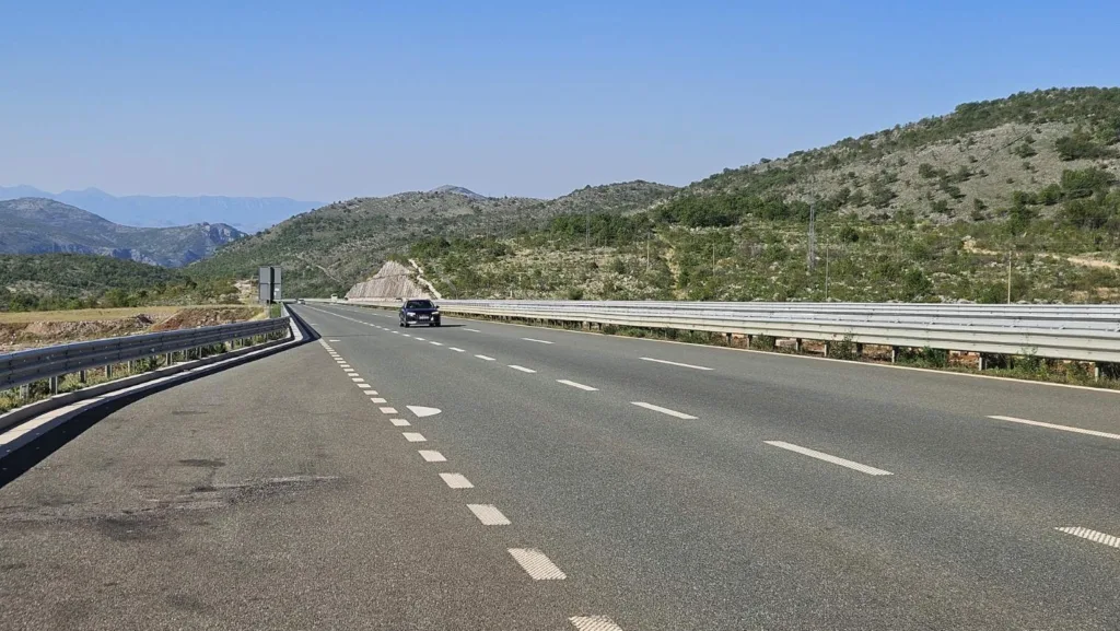 Bez vanrednih ograničenja na većini putnih pravaca