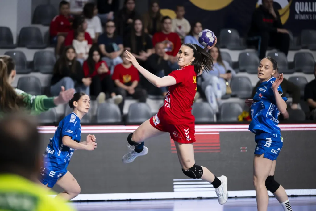 "Lavice" rutinirale Faranke, s prvog mjesta čekaju žrijeb 1 „Lavice“ rutinirale Faranke, s prvog mjesta čekaju žrijeb