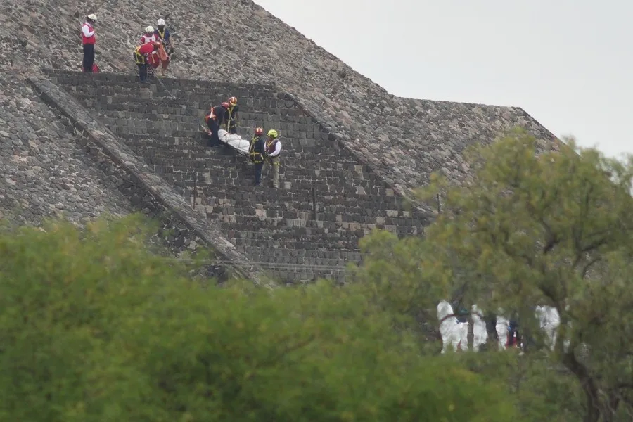 Pucnjava kod istorijske piramide u Meksiku: Ubijen turista, šestoro ranjeno