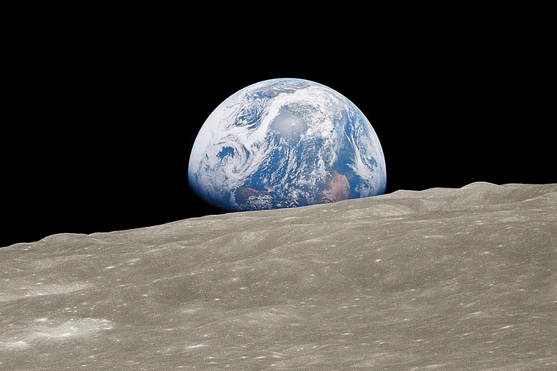 Od Earthrise do Artemis II: Kako su nastale najpoznatije fotografije Zemlje iz svemira