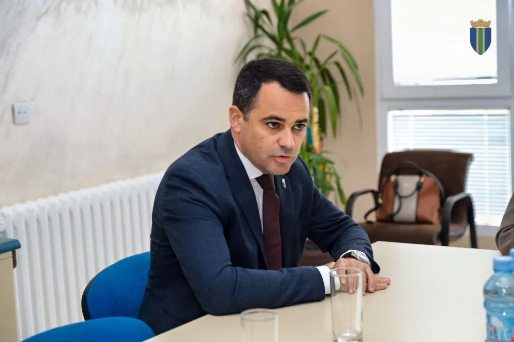 Donacija Opštine Bar lokalnoj bolnici: 300.000 eura za zamjenu i ugradnju novih liftova