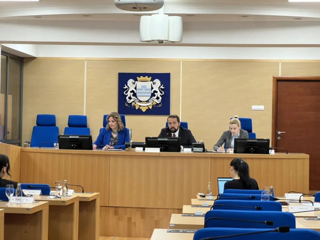 Odbor za statut odbio pet amandmana DPS na predlog odluke o subvencionisanju dijela troškova produženog boravka