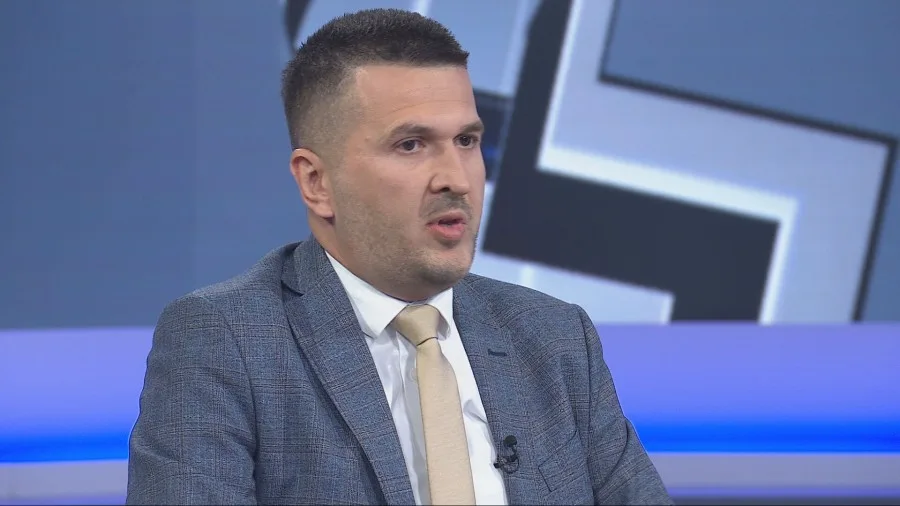 Pejović: Najpouzdanije istraživanje je ono na izborni dan; Dizdarević: DPS jača uprkos pritiscima