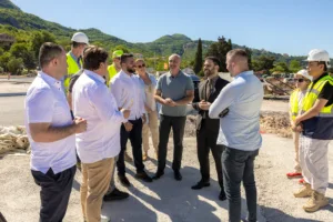 (VIDEO) Radulović: Realizovali smo obećano, Bulevar Tivat-Jaz je pod asfaltom 3 (VIDEO) Radulović: Realizovali smo obećano, Bulevar Tivat-Jaz je pod asfaltom