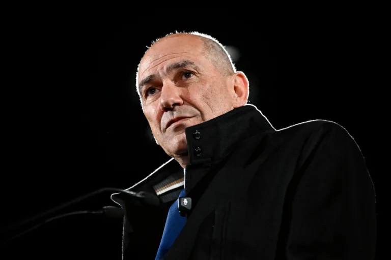 Janša: Slovenija će nastaviti čvrsto da podržava Crnu Goru na njenom evropskom putu
