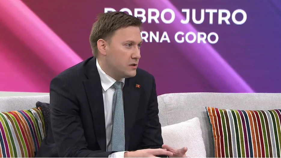 Šimun: Za dva mjeseca usvojeno 140 protokola, cilj je 3.000 standarda za isti kvalitet liječenja u cijeloj državi 5 Šimun: Za dva mjeseca usvojeno 140 protokola, cilj je 3.000 standarda za isti kvalitet liječenja u cijeloj državi