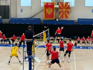 Crnogorski odbojkaši sparingovali sa Sjevernom Makedonijom, zvanični prijateljski meč u petak