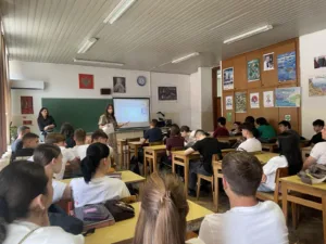 CEES: Finansijska pismenost mora postati sastavni dio formalnog i neformalnog obrazovanja mladih