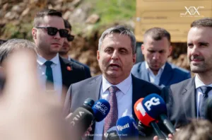 Slaven Radunovic pocetak radova Velje brdo foto Vlada CG