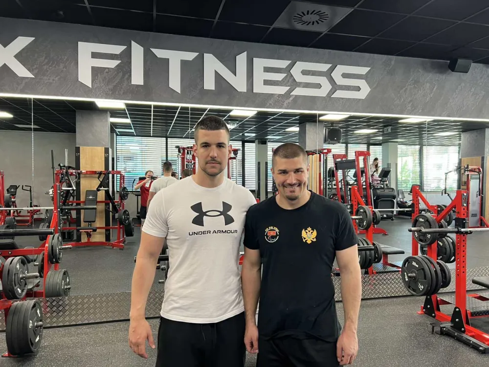 Miloš Spaić na mitingu u Češkoj 7 Miloš Spaić na mitingu u Češkoj