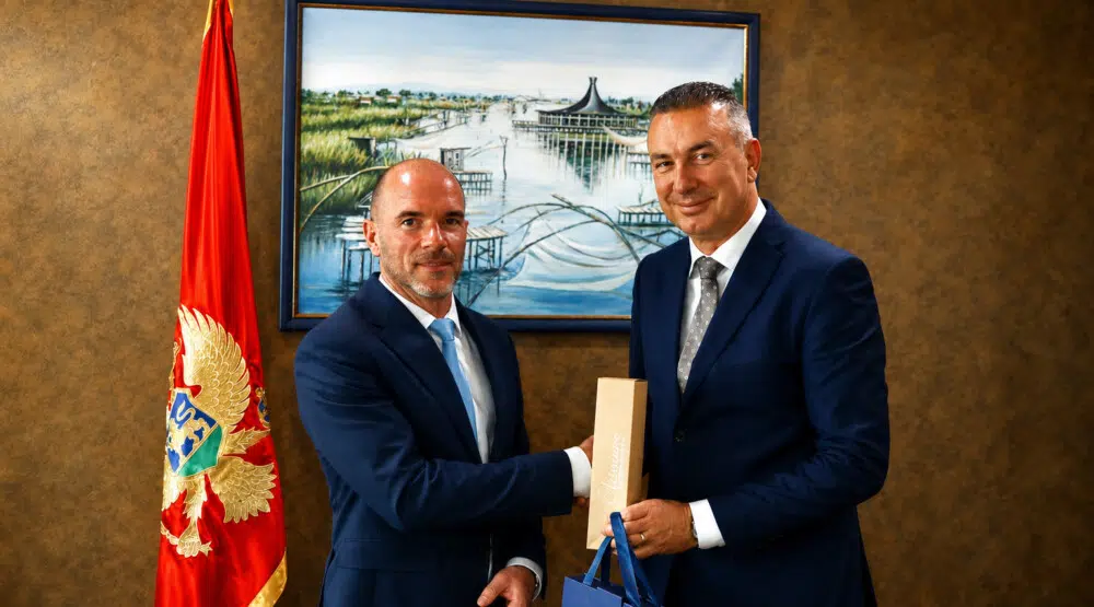Đeka i Hetei: Prijateljski odnosi i podrška evropskim integracijama 1 Đeka i Hetei: Prijateljski odnosi i podrška evropskim integracijama