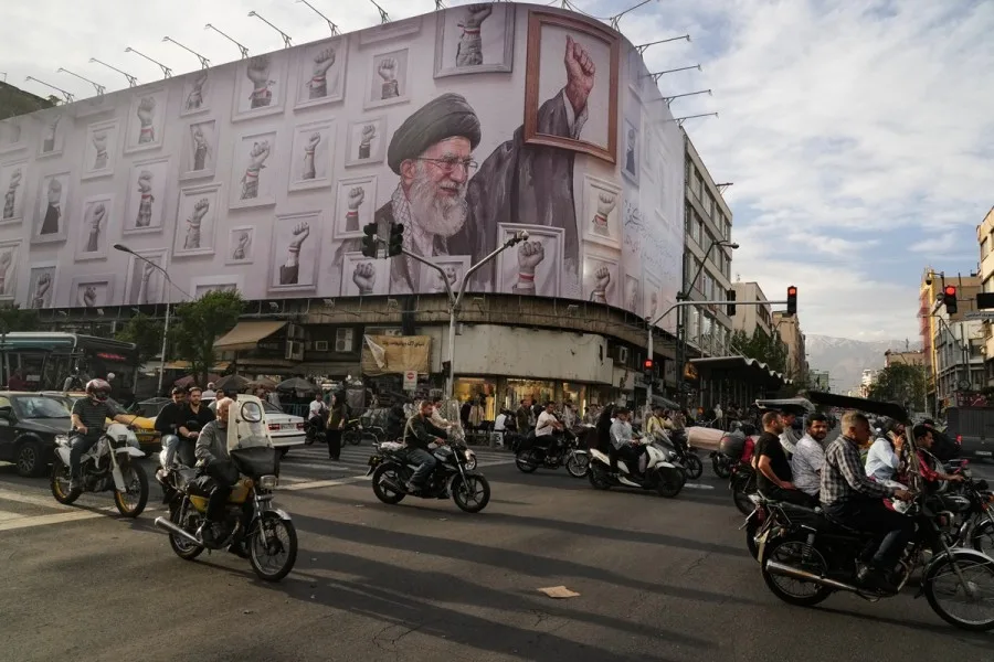 Tramp: SAD će preuzeti iranski visoko obogaćeni uranijum; Iran obnovio deo proizvodnje dronova 16 Tramp: SAD će preuzeti iranski visoko obogaćeni uranijum; Iran obnovio deo proizvodnje dronova