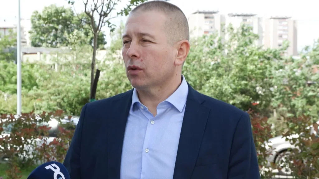 (VIDEO) Nikčević: Novi zakon sprečava trgovce da obmanjuju potrošače; Rabrenović: Uredba o referentnih cijenama omogućava bolji uvid u tržište