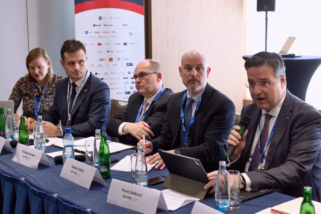 Zenović: Evropske integracije su alat za bolji život građana 2 Zenović: Evropske integracije su alat za bolji život građana