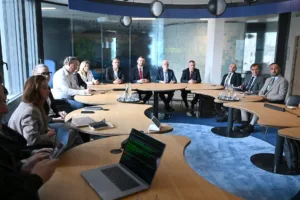 Pariz: Sajber bezbjednost ne poznaje granice: Partnerstvo i razmjena znanja u fokusu posjete Campus Cyber centru